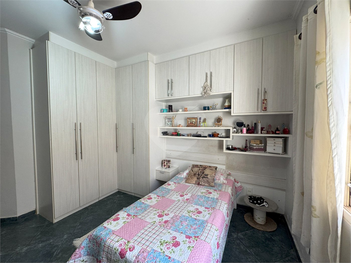 Casa à venda com 3 quartos, sendo 1 suíte, em Jardim Santa Rosália, Sorocaba, SP