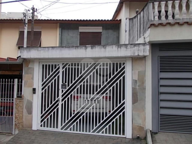 Sobrado à venda com 2 quartos em Santana, São Paulo, SP