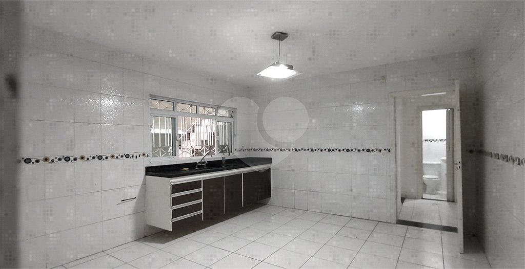 Casa à venda com 4 quartos, sendo 1 suíte, em Jardim Japão, São Paulo, SP