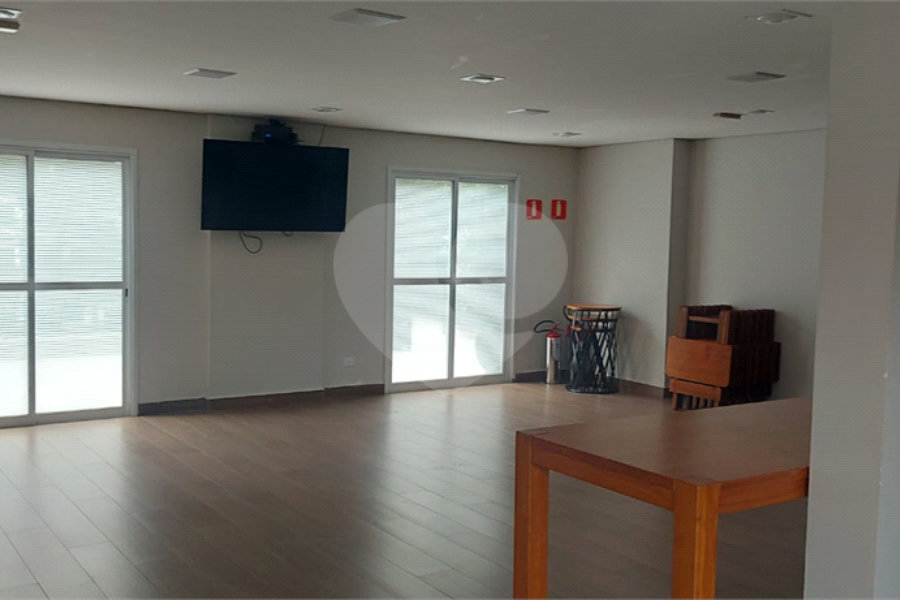 Apartamento à venda com 3 quartos, sendo 1 suíte, em Vila Guilherme, São Paulo, SP