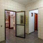 Casa à venda com 4 quartos, sendo 3 suítes,  no condomínio Vila das Flores, São Paulo - SP
