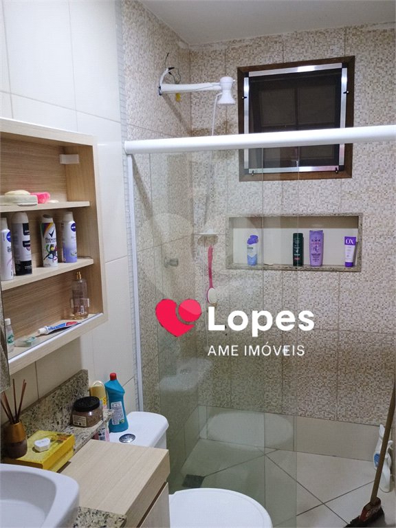 Casa à venda com 2 quartos, sendo 1 suíte, no condomínio Residencial 400, Rio de Janeiro - RJ