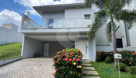 Casa à venda com 3 quartos, sendo 1 suíte,  no condomínio Golden Park Residence, Sorocaba - SP