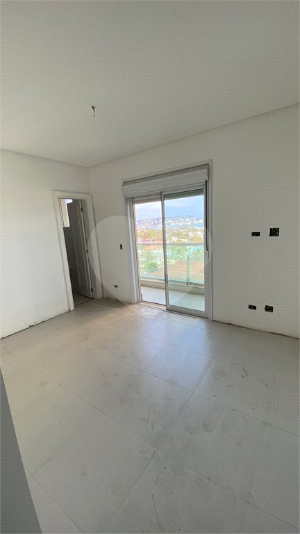 Apartamento alto padrão Guarujá