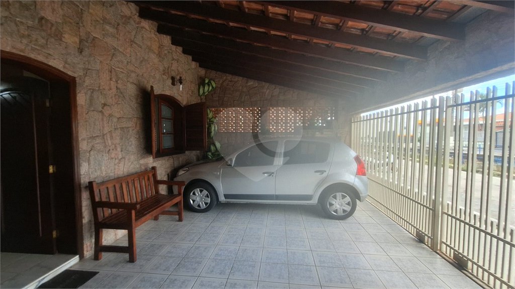 Casa à venda com 2 quartos em Vila Barcelona, Sorocaba, SP