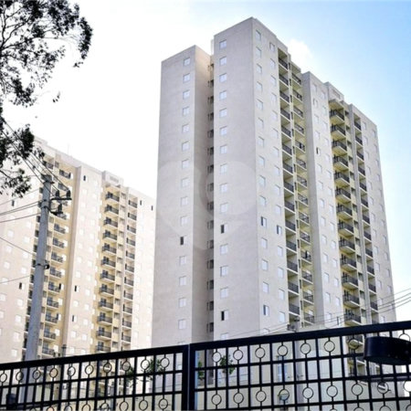 Apartamento à venda com 2 quartos, sendo 1 suíte,  em Vila Praia, São Paulo, SP