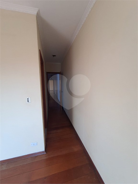Sobrado à venda com 4 quartos, sendo 1 suíte, em Vila Pereira Barreto, São Paulo, SP