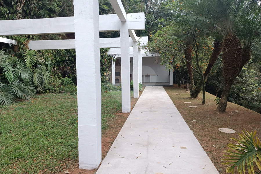 Sobrado para alugar com 3 quartos, sendo 1 suíte, em Roseira, Mairiporã, SP