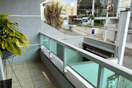 Casa à venda com 3 suítes em Vila Assunção, Santo André, SP