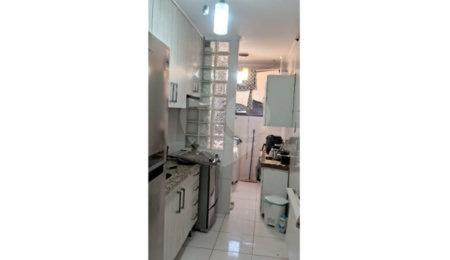 Apartamento à venda com 2 quartos em Vila Mangalot, São Paulo, SP