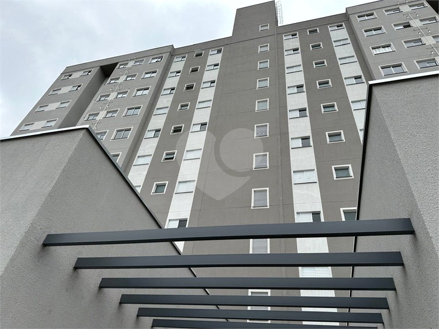 Casa à venda ou para alugar com 2 quartos no condomínio Residencial Caxangá 2, Suzano - SP