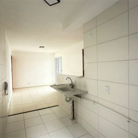 Apartamento à venda com 2 quartos em Guaratiba, Rio de Janeiro, RJ