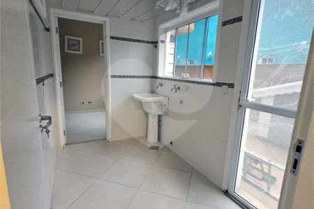 LINDA CASA PARA LOCAÇÃO COM 5 DORMITÓRIOS E PISCINA - Fernando Nobre – Cotia/SP