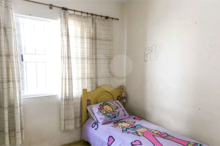 Casa Térrea à venda com 4 quartos, sendo 1 suíte, em Vila Gustavo, São Paulo, SP