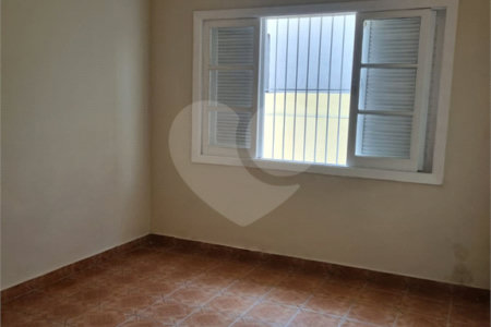 Casa à venda com 3 quartos em Jardim São Jorge (raposo Tavares), São Paulo, SP