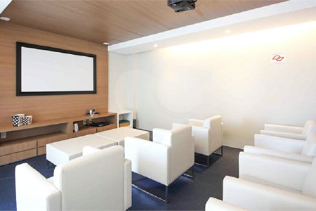 Apartamento à venda com 3 quartos, sendo 1 suíte,  em Vila Suissa, Mogi das Cruzes, SP