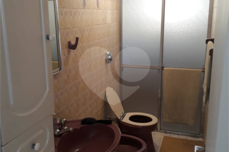 Sobrado à venda com 3 quartos, sendo 1 suíte, em Vila São Francisco (zona Sul), São Paulo, SP