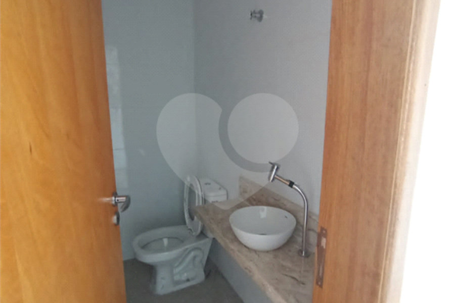 Sobrado à venda com 3 suítes em Vila Nova Cachoeirinha, São Paulo, SP