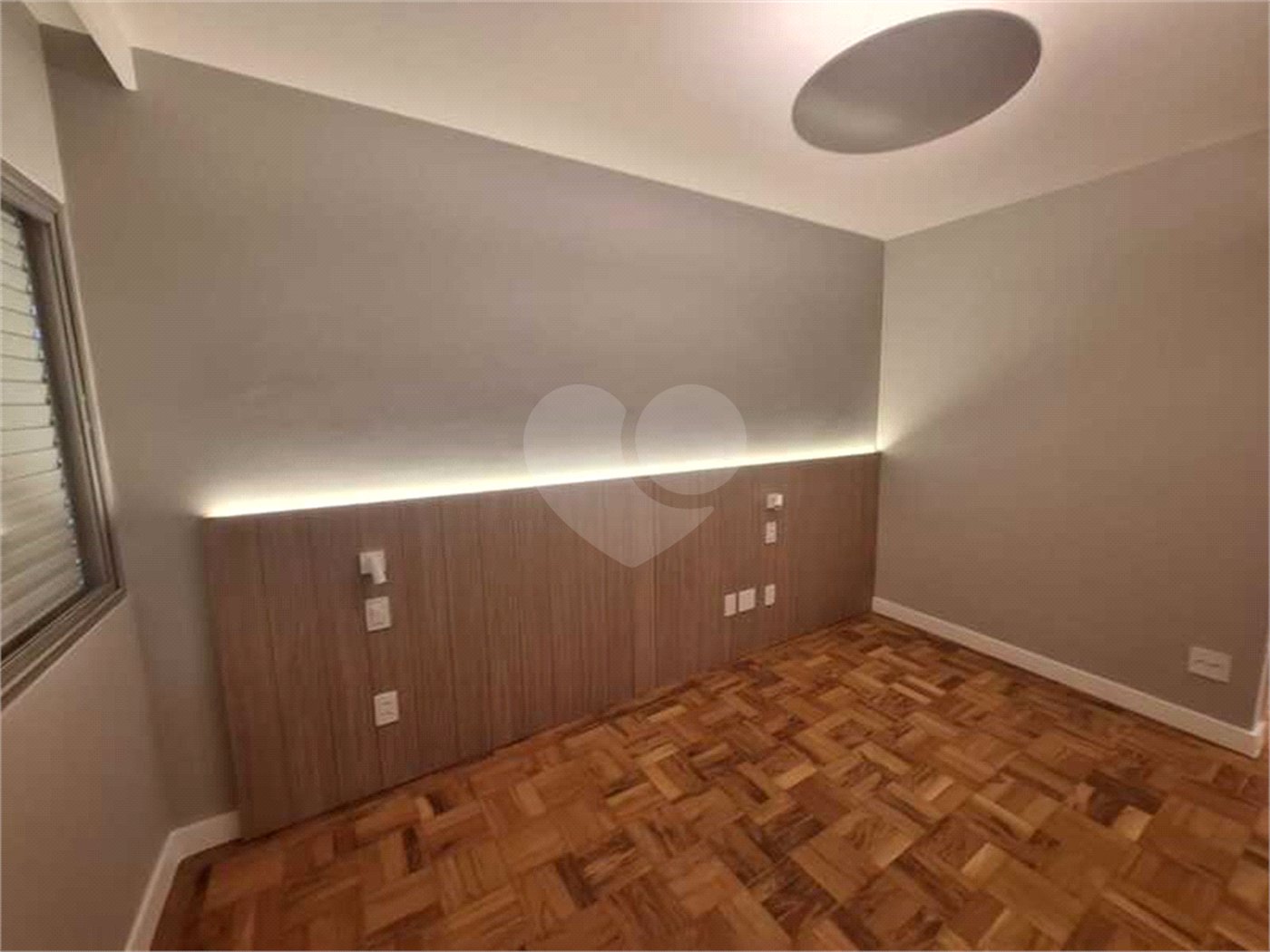 Apartamento à venda com 3 quartos, sendo 1 suíte, em Itaim Bibi, São Paulo, SP