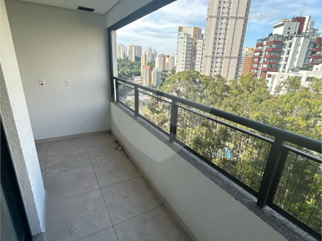 Apartamento à venda com 2 quartos em Morumbi, São Paulo, SP