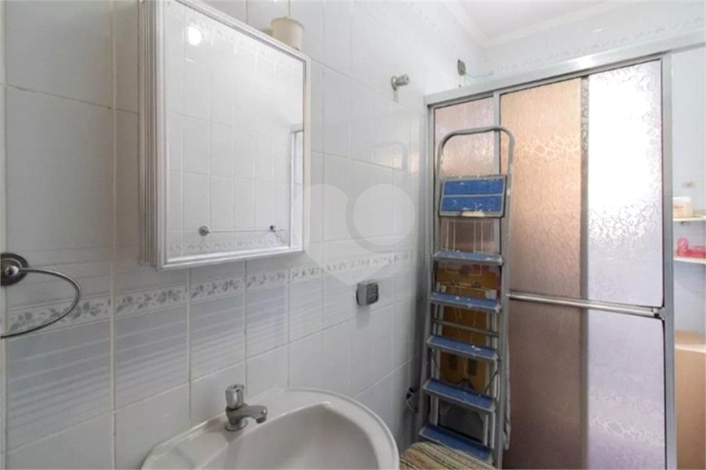 Casa à venda com 3 quartos, sendo 2 suítes,  em Jardim Santa Mena, Guarulhos, SP
