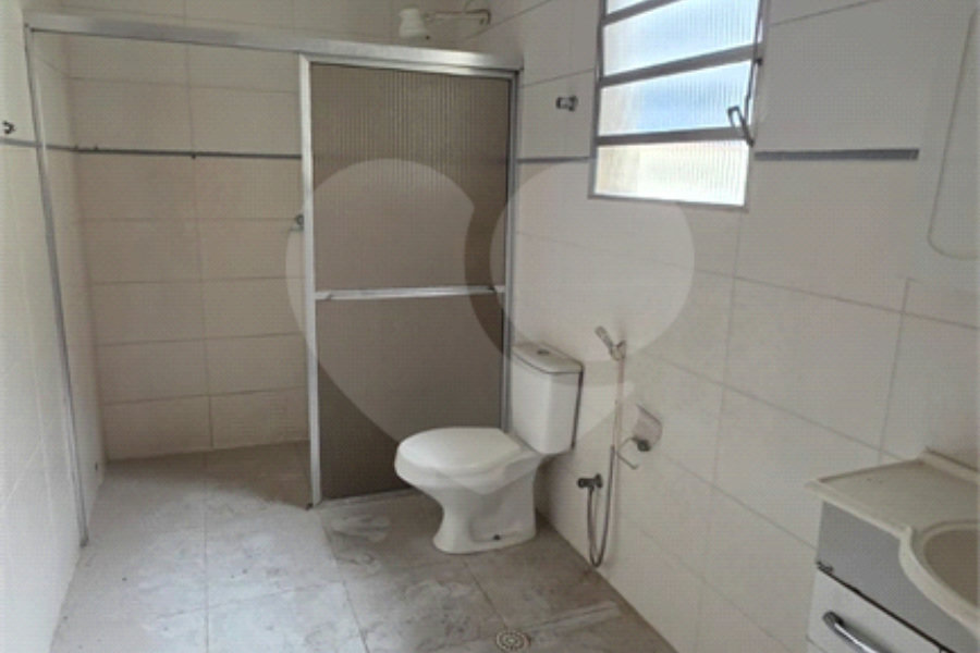 Sobrado à venda com 3 quartos em Vila Guilherme, São Paulo, SP