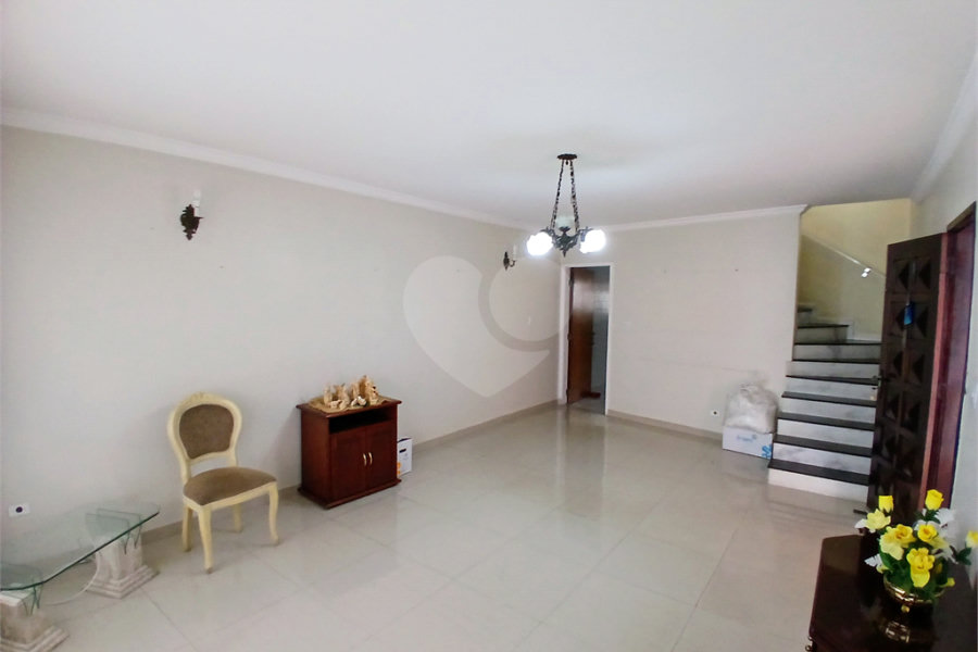 Casa à venda ou para alugar com 3 quartos, sendo 1 suíte, em Santana, São Paulo, SP