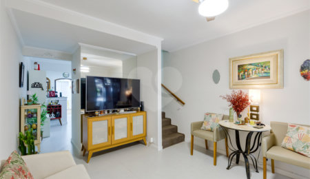 Casa à venda com 3 quartos, sendo 1 suíte,  no condomínio Village Bahamas, São Paulo - SP