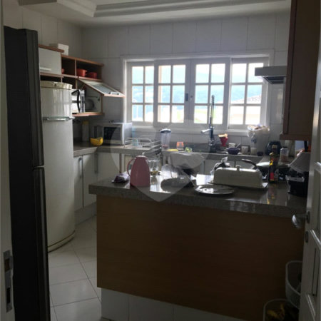 Sobrado à venda com 4 quartos, sendo 1 suíte, em Jardim Virginia Bianca, São Paulo, SP