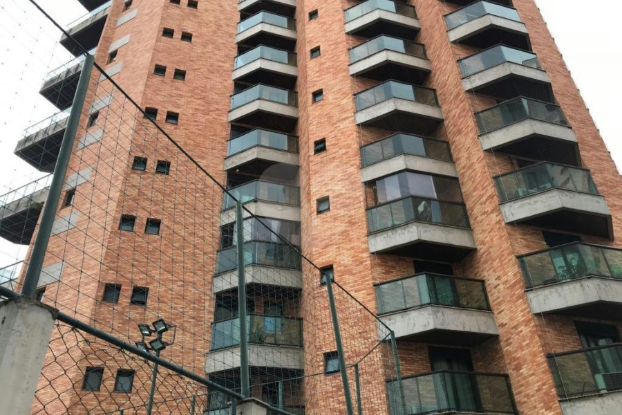 Apartamento à venda com 4 suítes em Santana, São Paulo, SP