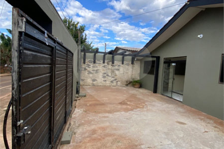 Casa para alugar com 3 quartos, sendo 1 suíte, em Parque das Aroeiras, Ponta Porã, MS