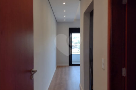Casa à venda com 4 suítes no condomínio Residencial Villa do Sol, Valinhos - SP