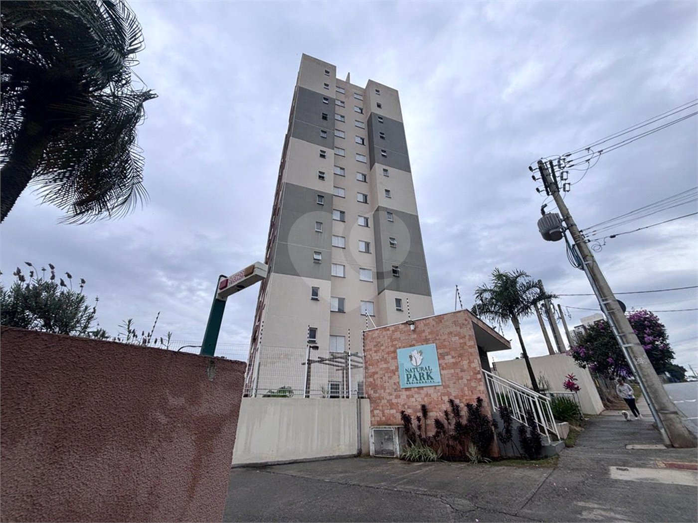 Apartamento à venda com 2 quartos, sendo 1 suíte, em Aparecidinha, Sorocaba, SP