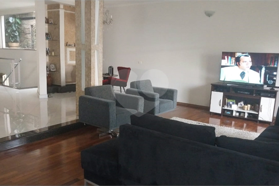 Casa à venda com 3 suítes em Vila Guilherme, São Paulo, SP