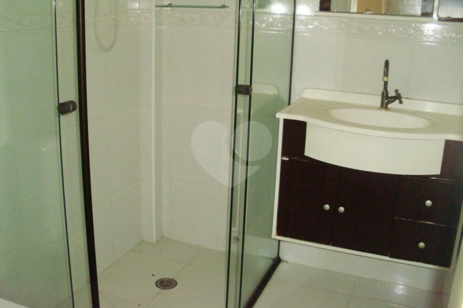 Sobrado à venda com 3 quartos, sendo 1 suíte, em Horto, São Paulo, SP