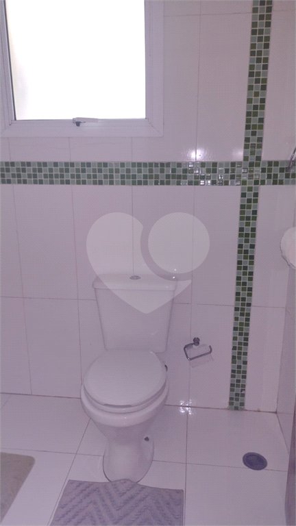 Sobrado à venda com 3 quartos, sendo 2 suítes,  em Vila Suissa, Mogi das Cruzes, SP