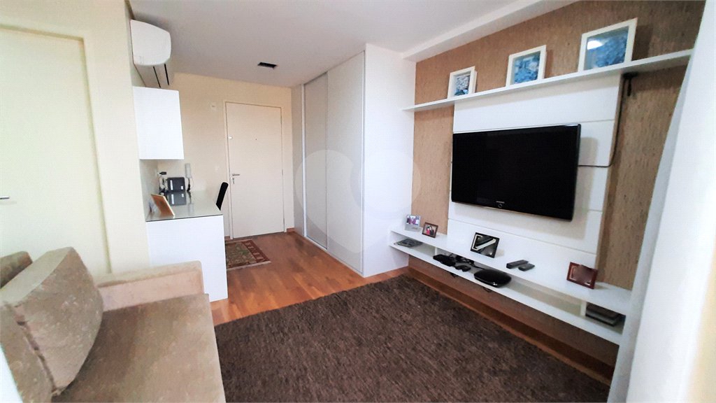 Apartamento à venda com 1 suíte em Alto da Boa Vista, São Paulo, SP