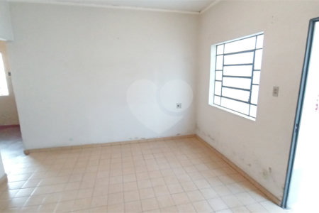 Casa à venda com 3 quartos em Vila Santana, Valinhos, SP
