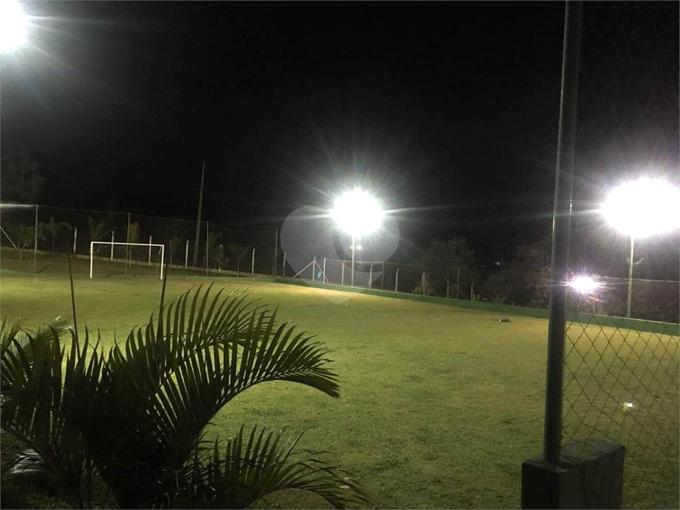 Chácara à venda com 3 quartos, sendo 1 suíte, no Centro, Araçoiaba da Serra, SP