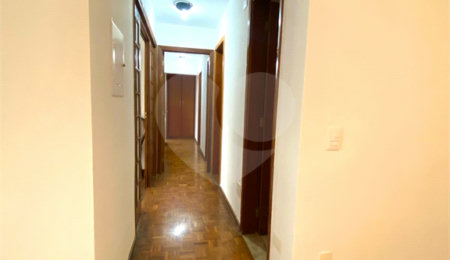 Apartamento à venda ou para alugar com 4 quartos, sendo 1 suíte,  em Itaim Bibi, São Paulo, SP