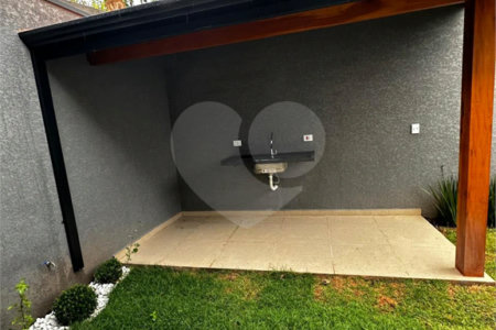 Casa Térrea à venda com 3 quartos, sendo 1 suíte, em Residencial Jardins da Catalunha, Atibaia, SP