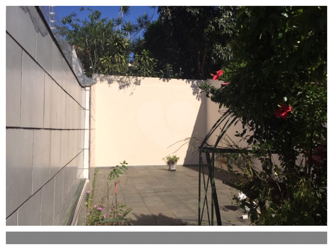 Sobrado à venda com 3 quartos, sendo 1 suíte, em Vila Guilherme, São Paulo, SP