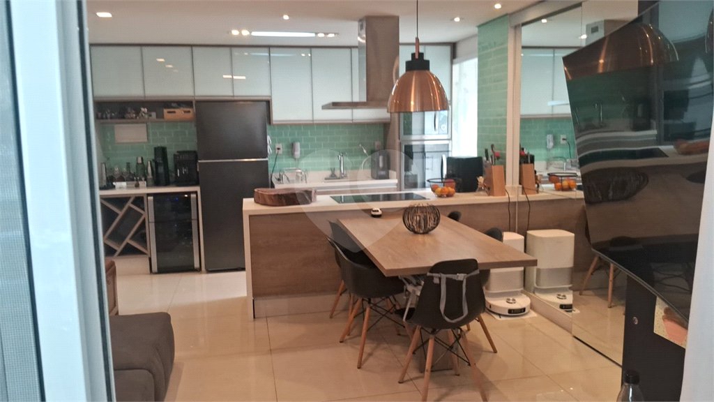 Apartamento à venda com 3 quartos, sendo 1 suíte, em Água Branca, São Paulo, SP