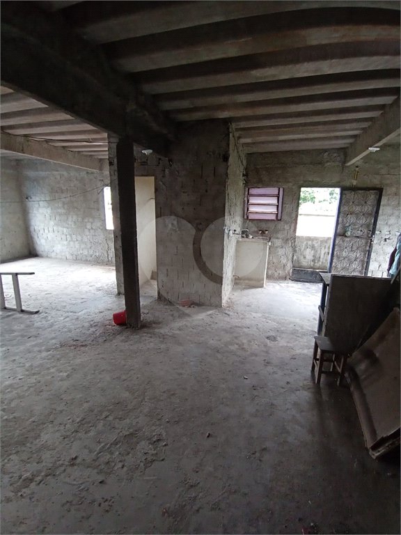 Casa à venda com 2 quartos em Campo Grande, Rio de Janeiro, RJ