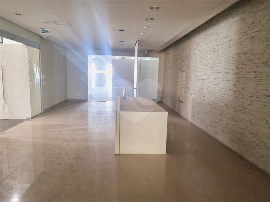Sala à venda ou para alugar em Jardim São Luís, São Paulo, SP