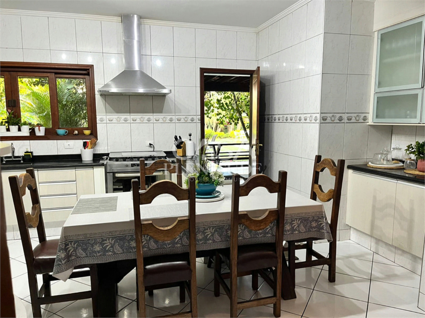 Casa em condomínio à venda com 3 quartos, sendo 1 suíte,  em Itapecerica, Salto, SP