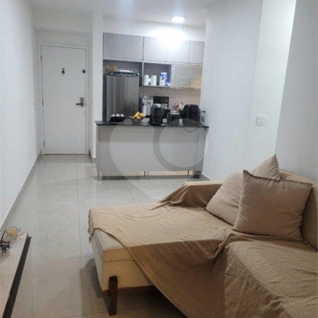 Apartamento à venda com 2 quartos, sendo 1 suíte,  em Jardim Marajoara, São Paulo, SP