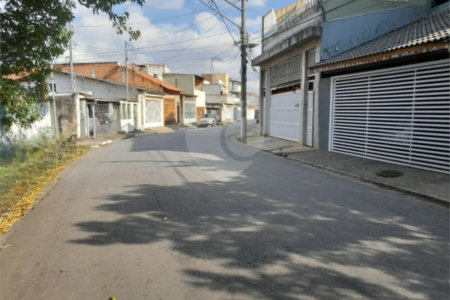 Casa a venda na Vila Brasilino Machado, 3 dormitórios, suite, 2 vagas, churrasqueira e vista panorâmica