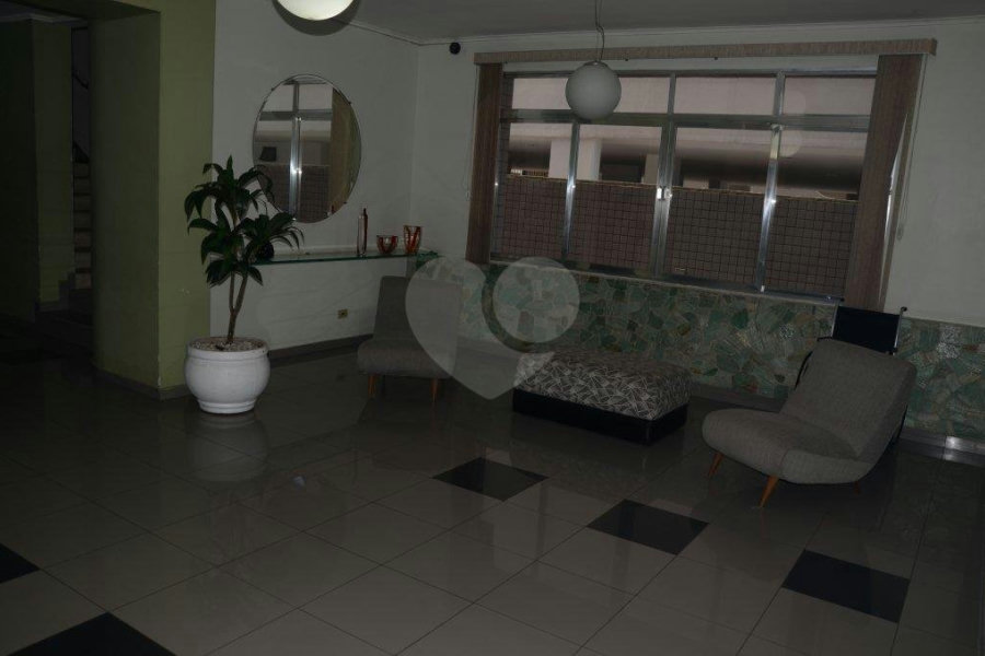 Apartamento à venda com 2 quartos, sendo 1 suíte,  em Itararé, São Vicente, SP