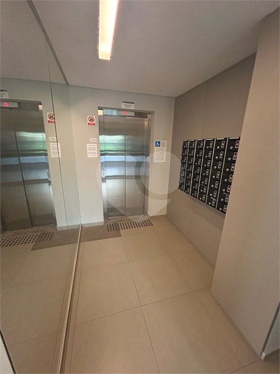 Apartamento à venda com 2 quartos em Vila Suzana, São Paulo, SP